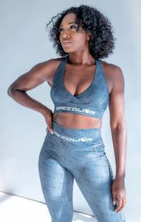 matching set of sports bra and yoga pants from speedlion